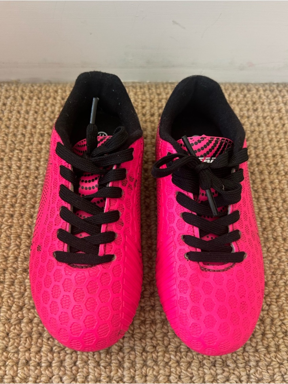 Vizari Toddler Pink and Black Soccer Cleats Size 11